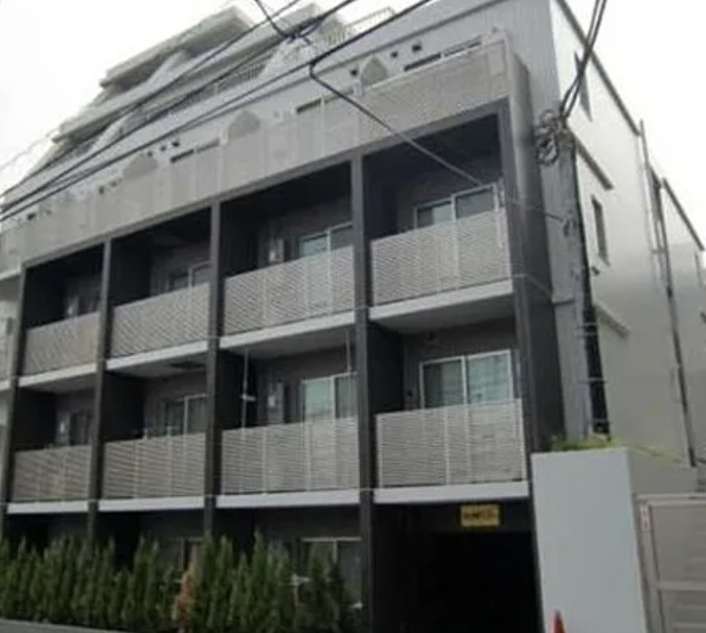 RISE NAKANOSHINBASHIの外観