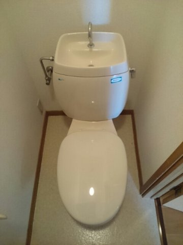 エスポワール３１７のトイレ|ゆったりとした空間のトイレです