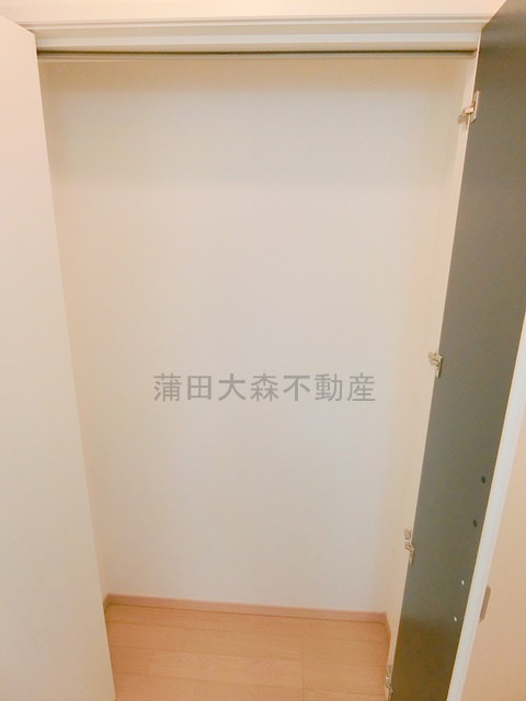 レオーノの収納|廊下収納