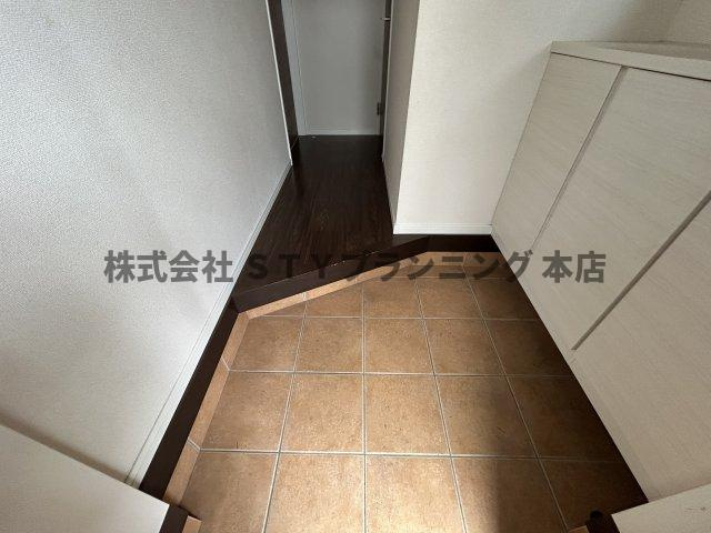 仲介手数料0円！西区清里町戸建の玄関