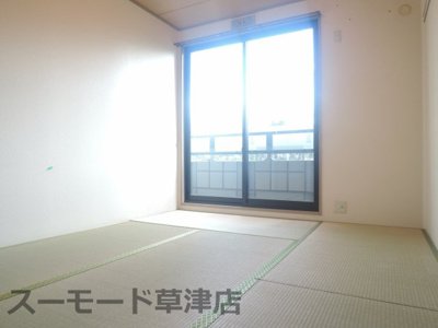 【和室】 | ポピュレール | フローリングだけでなく、和室もあります