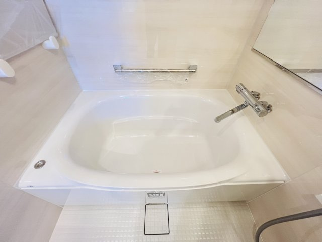 ライオンズマンション志真志の浴室|きれいなお風呂です