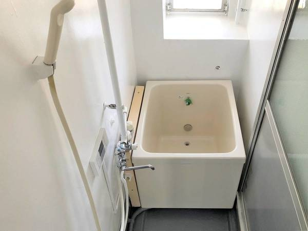 ビレッジハウス小中台1号棟の浴室|ビレッジハウスの同一物件・同一タイプの間取りの写真です