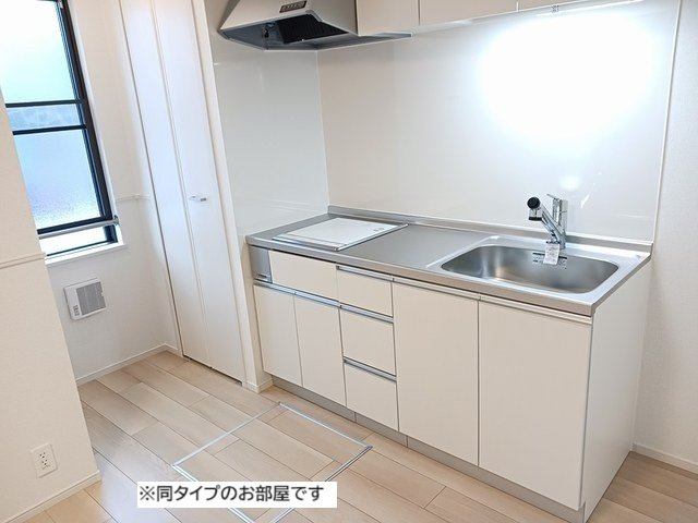 プリマ　オランジェのキッチン