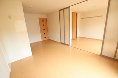 ＬＤＫと洋室と繋げると１６，５帖になります
