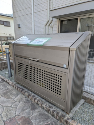 敷地内ゴミ置き場