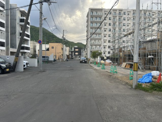 Akatsukiの周辺