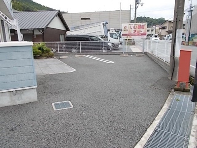 【駐車場】 | シャン・ド・フルール