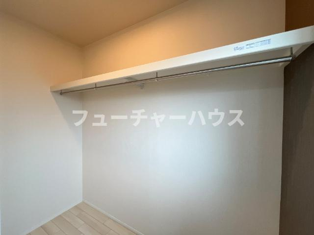 仮）水戸市笠原町新築アパートの収納|ウォークインクローゼット（イメージ）