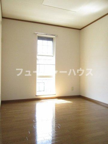 西小路ハイツⅢの内装