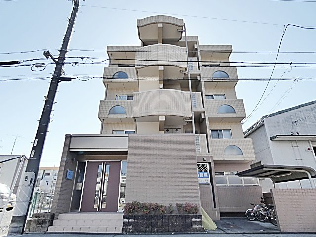 シャルマン砂田