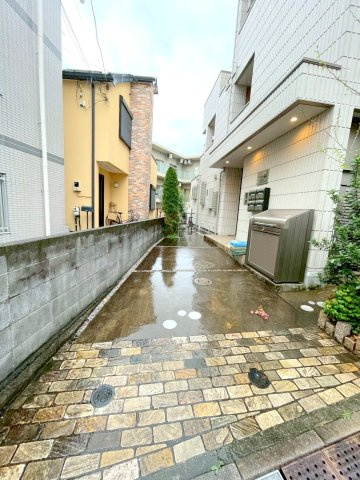 サンフラワーのその他共用部分|エントランスアプローチ
