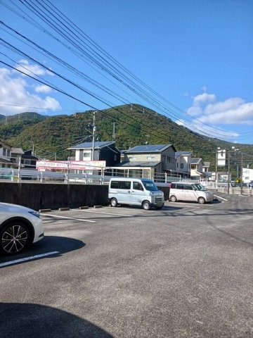 クレストール２１の駐車場|駐車場完備です