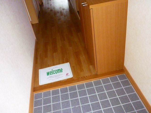 グランドハイツ深川の玄関|ゆったりとした玄関です