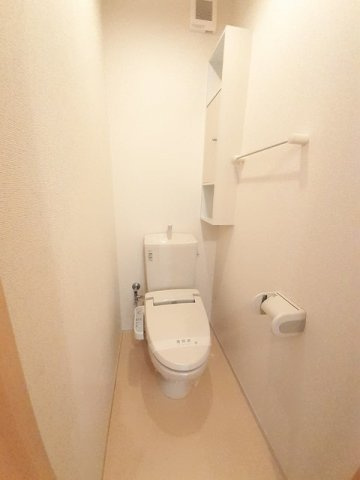 フォルムＭモデナ　Ⅲのトイレ|清潔感のあるトイレです