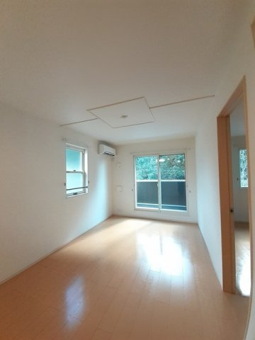 フォルムＭモデナ　Ⅲの居間・リビング|居間です