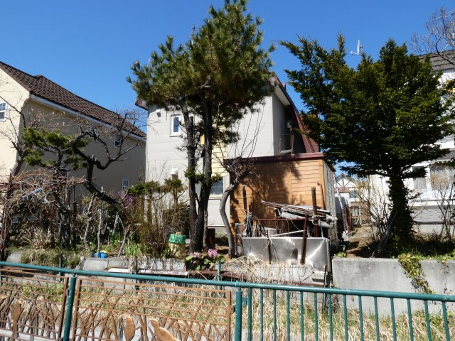 【外観】 | 厚別西4条1丁目 | ※南東側は山本排水(札幌市所有・用悪水路)がございます。南東側の公道へ出入りは出来ません