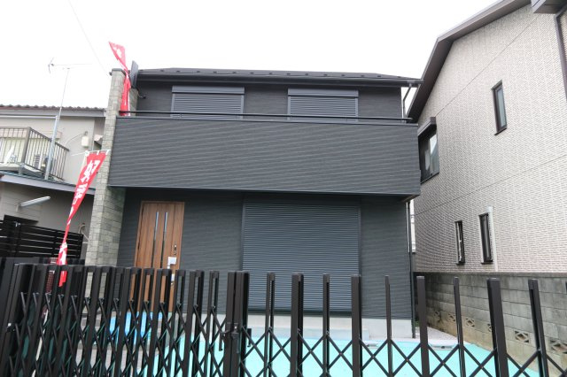 東大和市南街の外観|照明・カーテン・家具付き♪フロントオープン食洗機＆カップボード付き♪