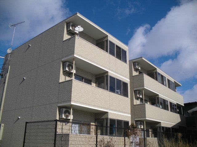 モナパレスの外観|外観もきれいです