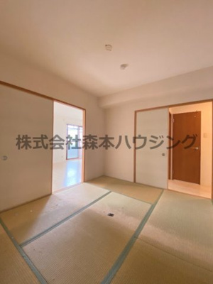 【和室】 | 　ベルデュール四條畷 | 来客時にも便利な和室付き