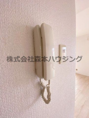 【セキュリティ】 | 　ベルデュール四條畷 | インターフォンついてます