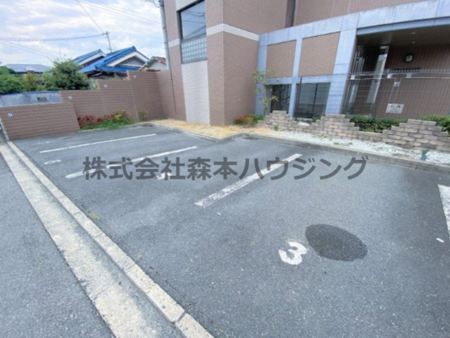 【駐車場】 | 　ベルデュール四條畷 | 駐車場があります