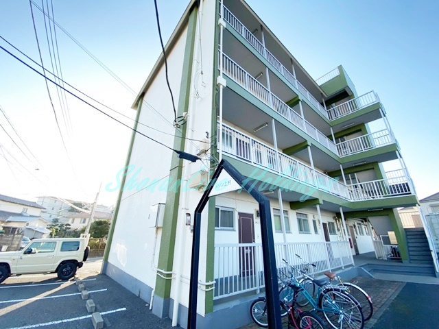 藤沢市鵠沼神明３丁目の賃貸マンションの外観