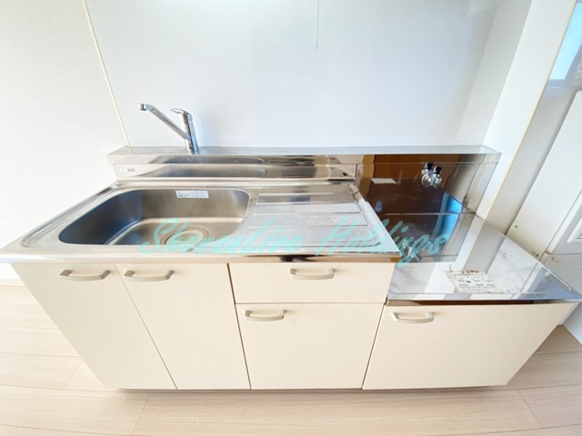 藤沢市鵠沼神明３丁目の賃貸マンションのキッチン