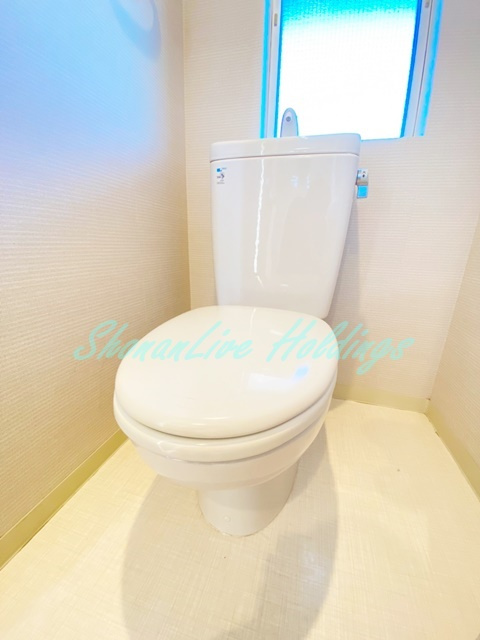 藤沢市鵠沼神明３丁目の賃貸マンションのトイレ|清潔感のあるトイレです