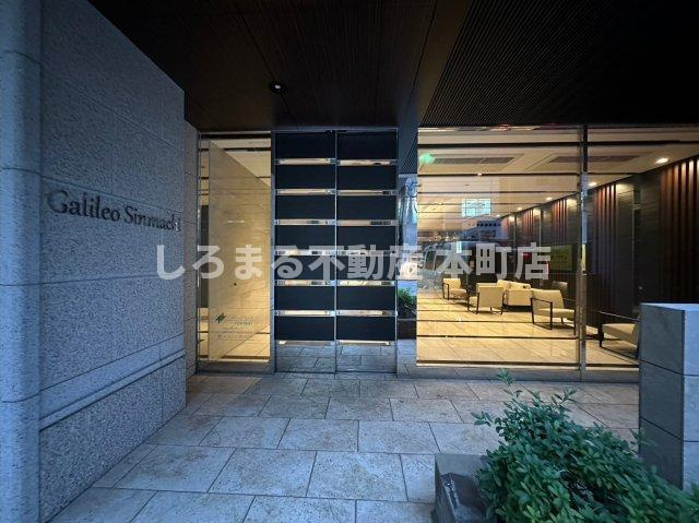 ガリレオ新町 南棟のエントランス