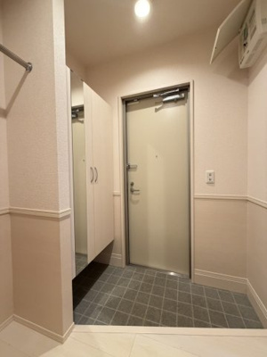 【バルコニー】 | レーヴ新地 | 別部屋写真使用