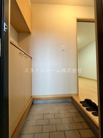 グランシード三ノ輪Cの玄関