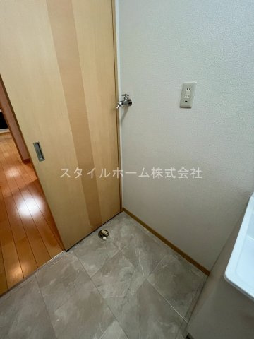 グランシード三ノ輪Cの玄関