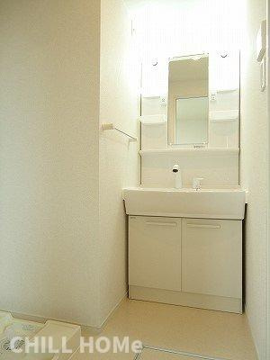 Ｉｖｙ　アイビーの洗面所|当社、チルホームのHPもご覧ください(^^)/物件情報多数♪