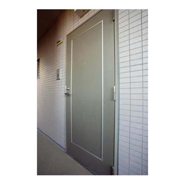 ルミエール祐天寺の玄関|※写真は同タイプ住戸です。