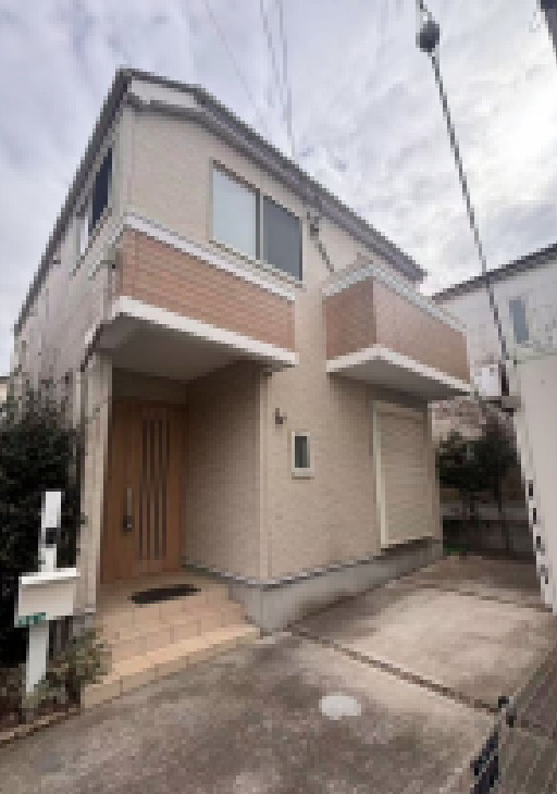 中古/新座市新堀1丁目の外観|ソーラー発電システム付き