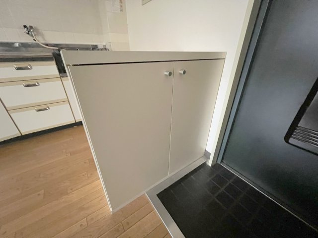 シティパレス21生駒俵口町パート1の収納