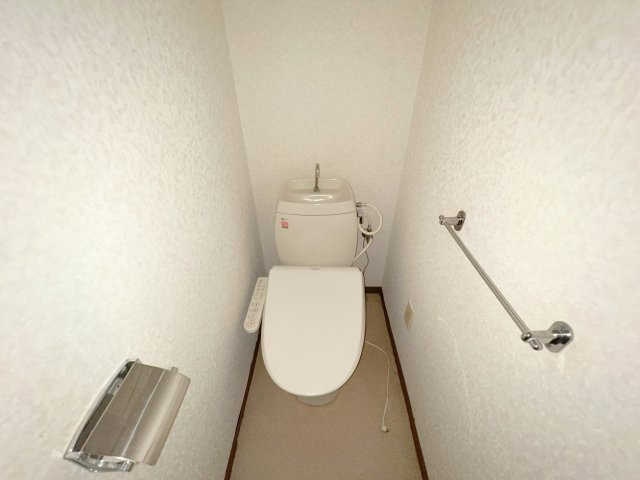 シティパレス21生駒俵口町パート1のトイレ