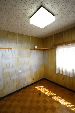 高畠町高畠　二階建て中古住宅　の洋室|２階