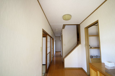 【玄関】 | 高畠町高畠　二階建て中古住宅　