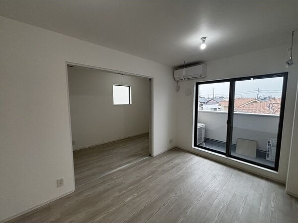 ジーメゾン清須ステラノアのバルコニー|同シリーズの内装写真となります