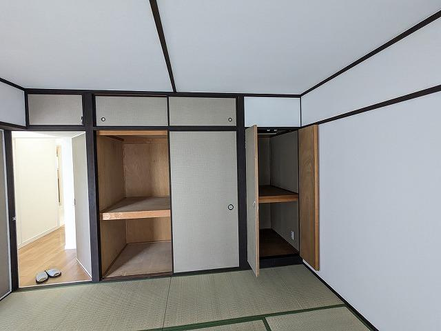 枚方東山住宅5棟の収納|和室の押入
■物件内覧・資金計画相談・住宅ローン相談、リフォーム相談、お問合せ受付中■
※当日・翌日のご内覧、ご相談はお電話でのお問合せがスムーズです！
