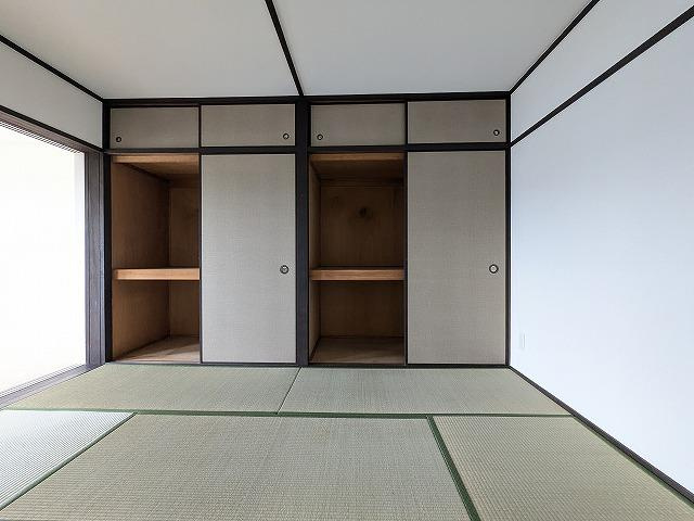 枚方東山住宅5棟の収納|和室の押入
■物件内覧・資金計画相談・住宅ローン相談、リフォーム相談、お問合せ受付中■
※当日・翌日のご内覧、ご相談はお電話でのお問合せがスムーズです！