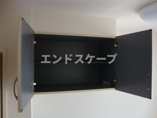 サニーヴィラのトイレ|収納
高崎、前橋のお部屋探しはエンドスケープまで！お客様の理想お聞かせ下さい♪