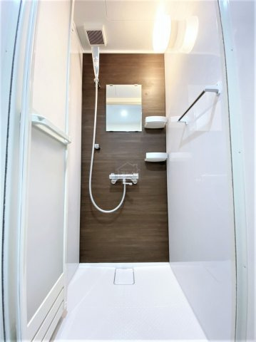 練馬区小竹町１丁目のアパートのシャワールーム