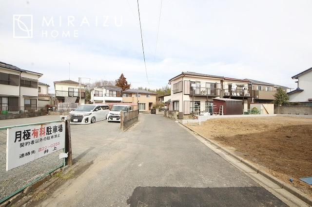 【前面道路含む現地写真】 | 人生100年時代、永く安心してお住まいいただくために、大切なご家族と財産を守ることのできる地震に強い安心な住宅！お休みの日にご家族で見学はいかがでしょう♪