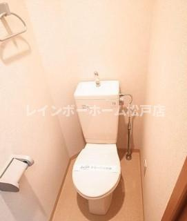 【仲介手数料：50％OFF】対象物件！のトイレ|ゆったりとした空間のトイレです