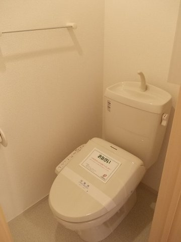 クリアウインドＡのトイレ|コンパクトで使いやすいトイレです