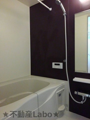 クラール南庄町Ｄの浴室