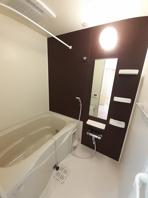 ブランジュ Ⅱの浴室